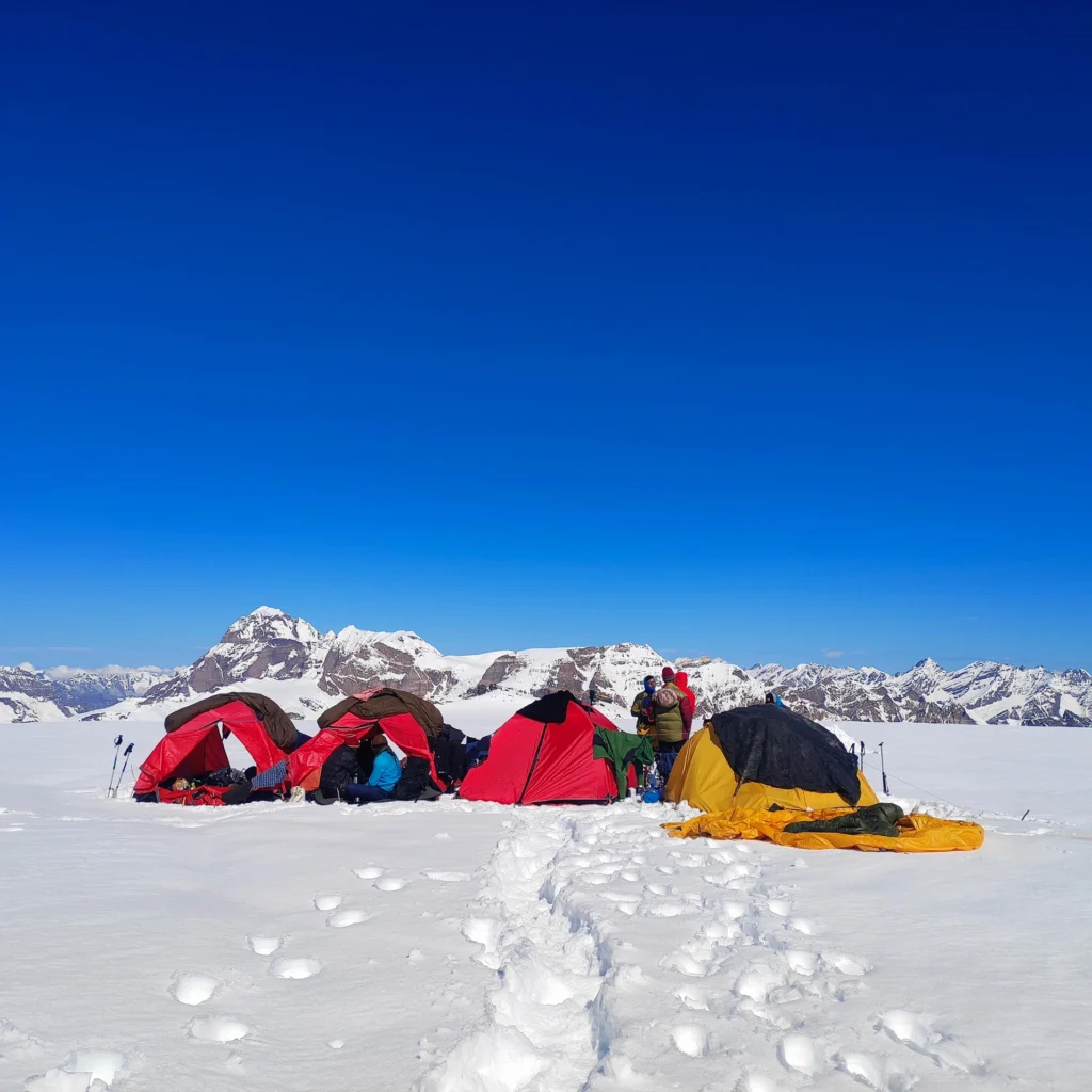 Mt Nun Expedition - Terranova Expedition